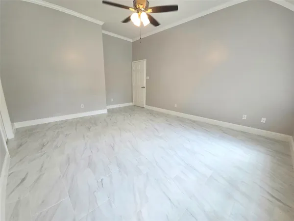 $2,100 | 10407 Millridge N Drive, Houston, TX 77070