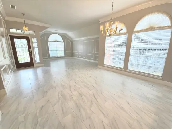$2,100 | 10407 Millridge N Drive, Houston, TX 77070