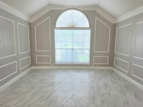 $2,100 | 10407 Millridge N Drive, Houston, TX 77070