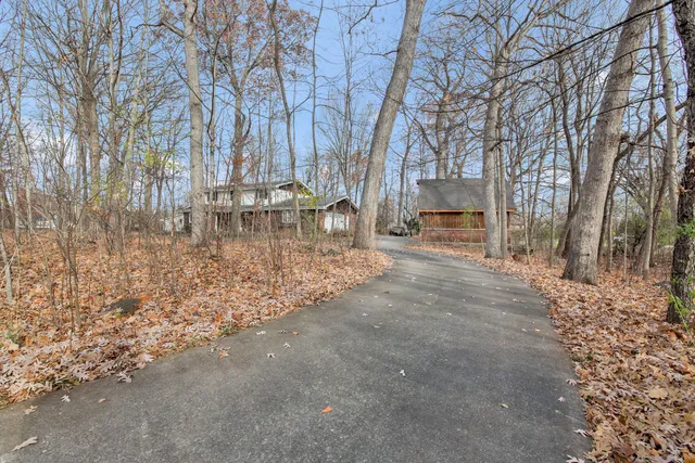 $649,900 | 2550 Harmony Circle, Brookfield, WI 53045