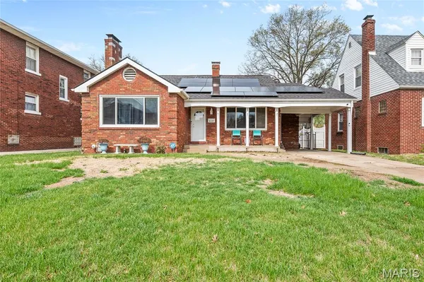 $165,000 | 2527 Edison Avenue, Granite City, IL 62040