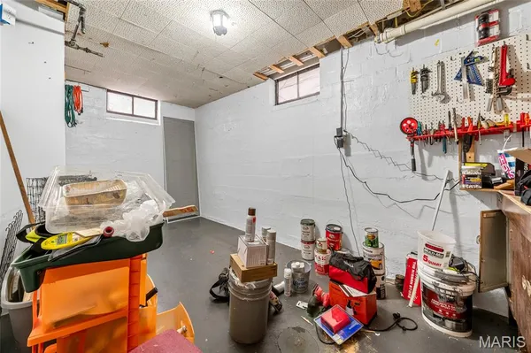 $165,000 | 2527 Edison Avenue, Granite City, IL 62040