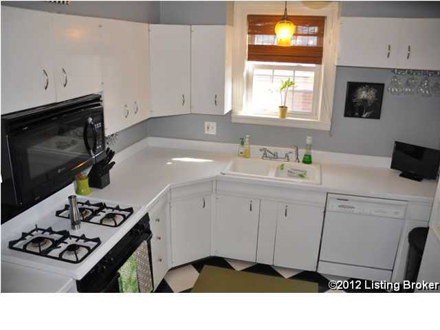 3504 Lexington Road Louisville, KY 40207 - Photo 10 of 25 Additional Photo
