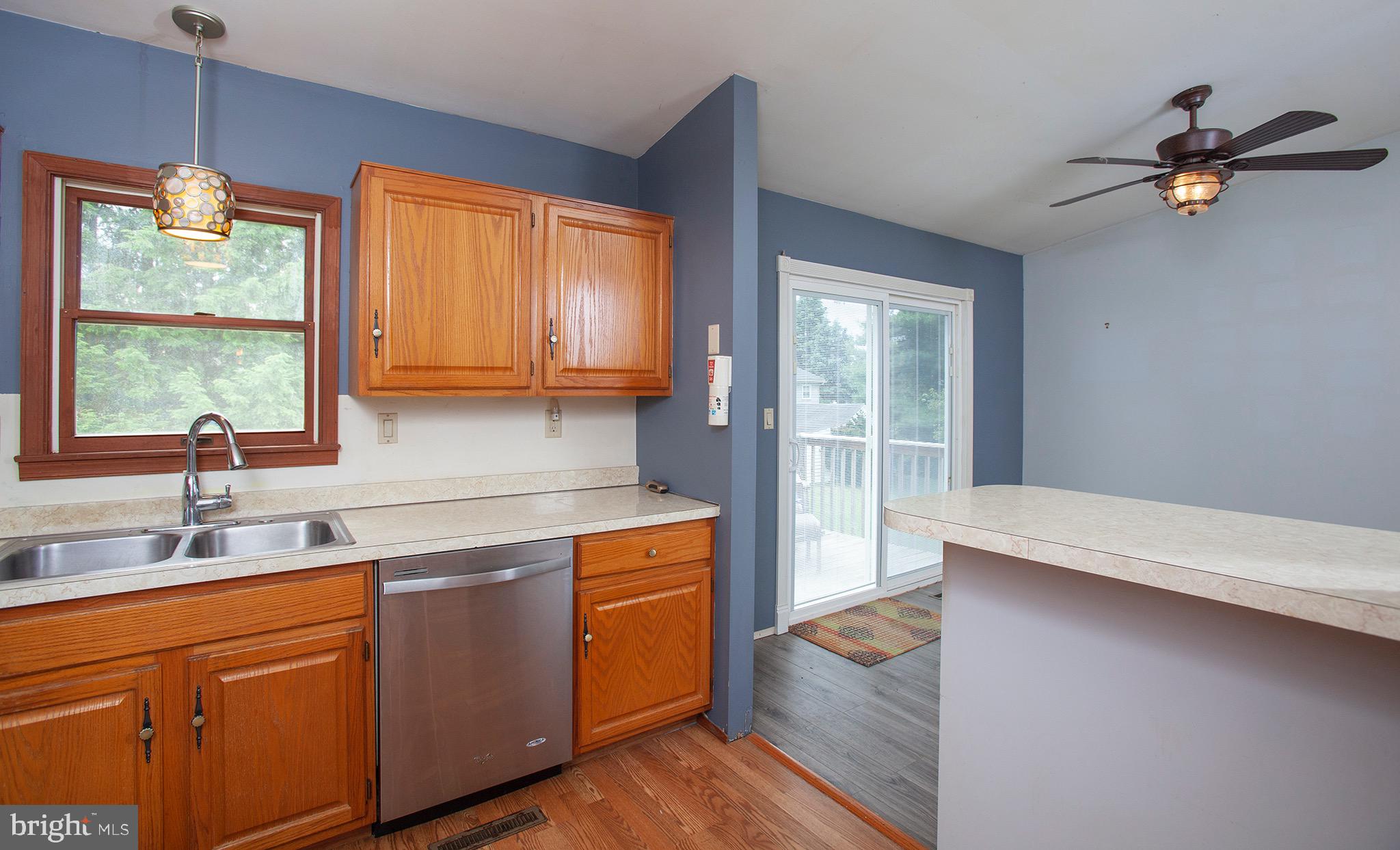 11 Raspberry Drive Mechanicsburg, PA 17050 - Photo 7 of 37 Gallery Image 7