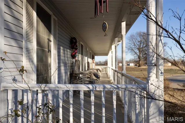 $360,000 | 702 South 525th Road, East Prairie, MO 63845