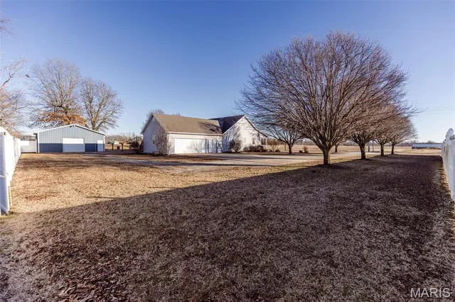 $360,000 | 702 South 525th Road, East Prairie, MO 63845