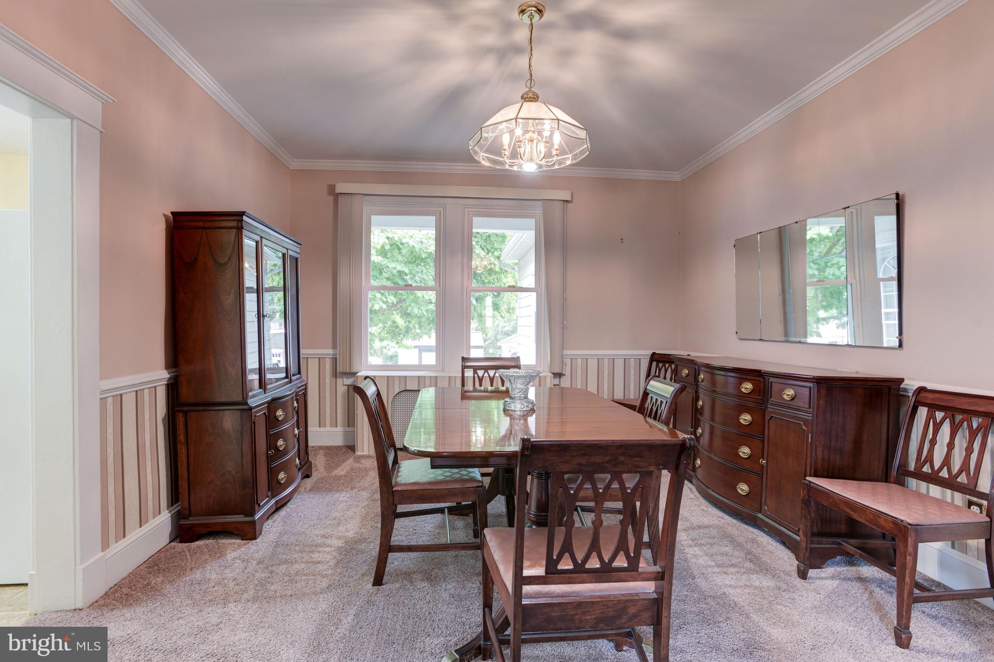 4307 Fordham Road Baltimore, MD 21229 - Photo 8 of 44 Dining Room | Classic Moldings