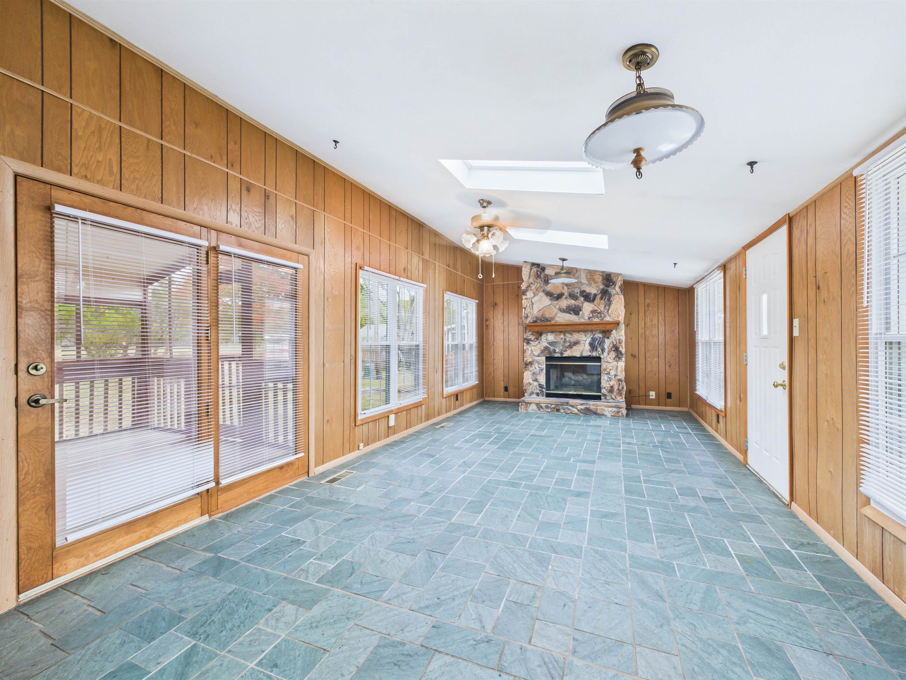 5440 Homestead Road Fort Wayne, IN 46814 - Photo 8 of 36 Gallery Image 8