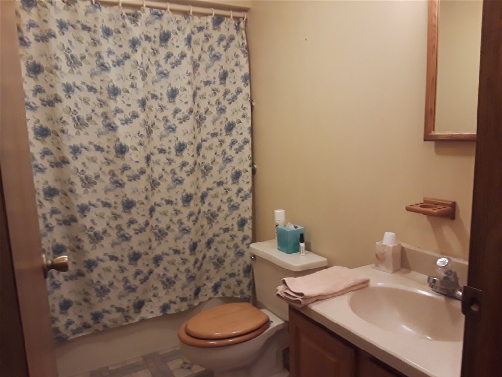 187 Mendon Road Cumberland, RI 02864 - Photo 9 of 15 Gallery Image 9