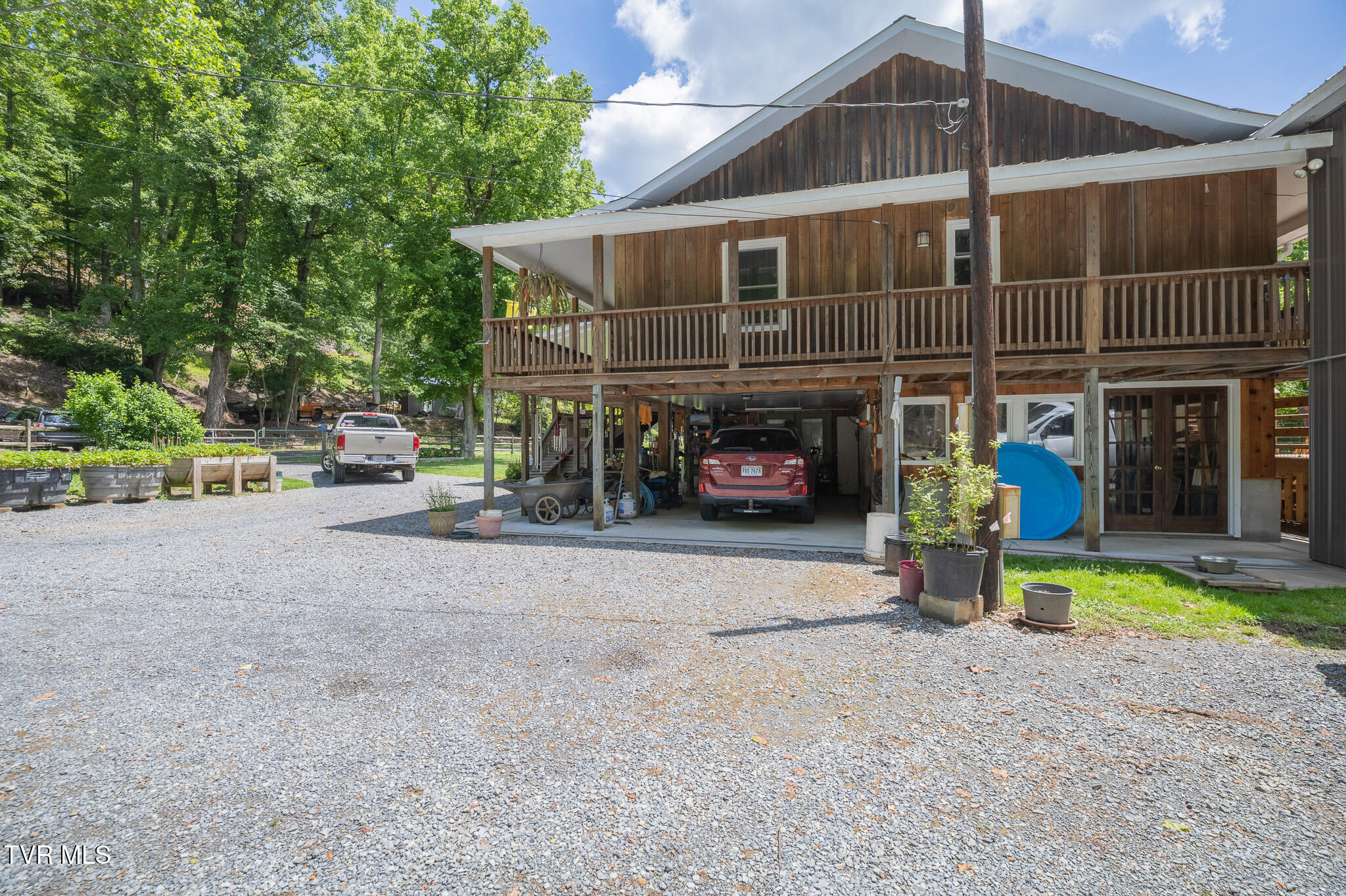 17088 North Fork River Road Abingdon, VA 24210 - Photo 12 of 102 _MG_5571-HDR