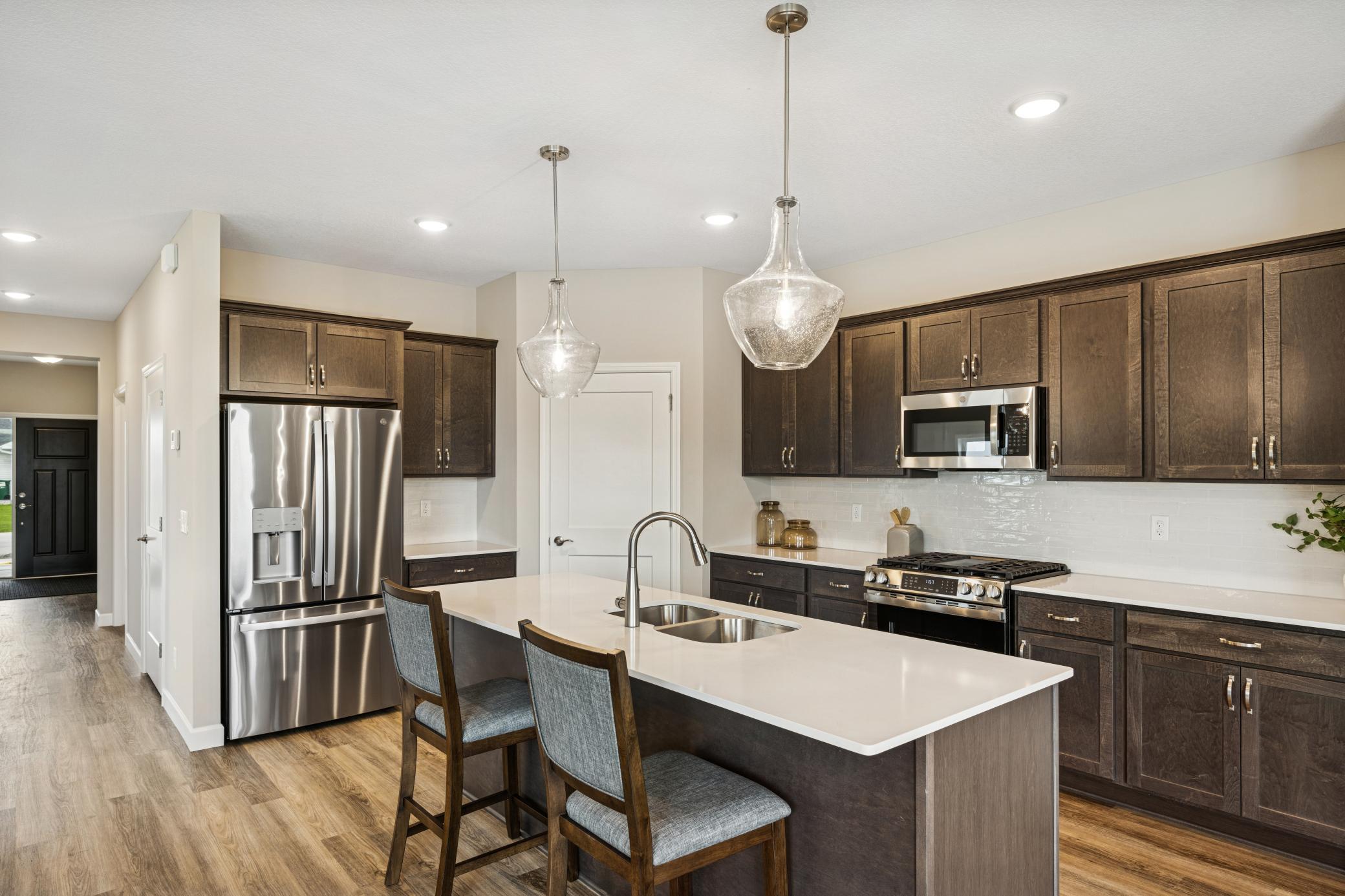 313 Emmy Lane Hanover, MN 55341 - Photo 2 of 27