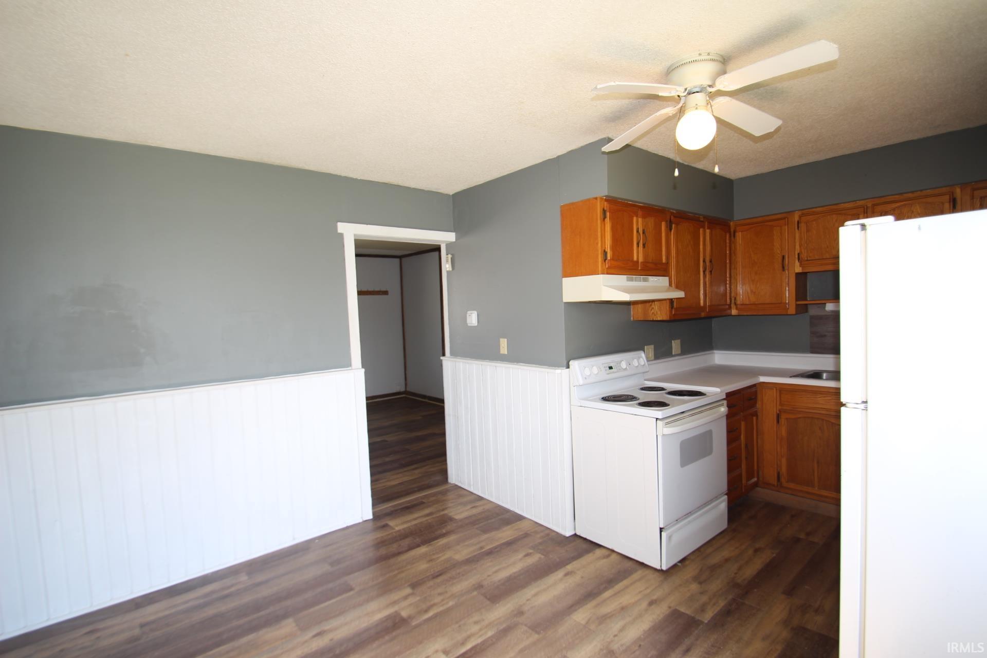 809 Linlawn Drive Wabash, IN 46992 - Photo 14 of 24