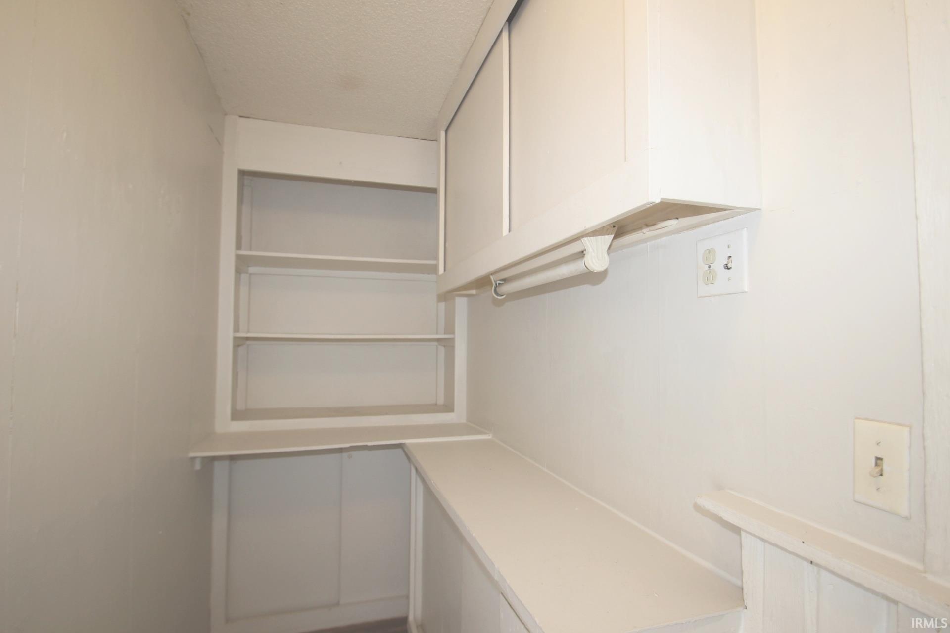 809 Linlawn Drive Wabash, IN 46992 - Photo 15 of 24