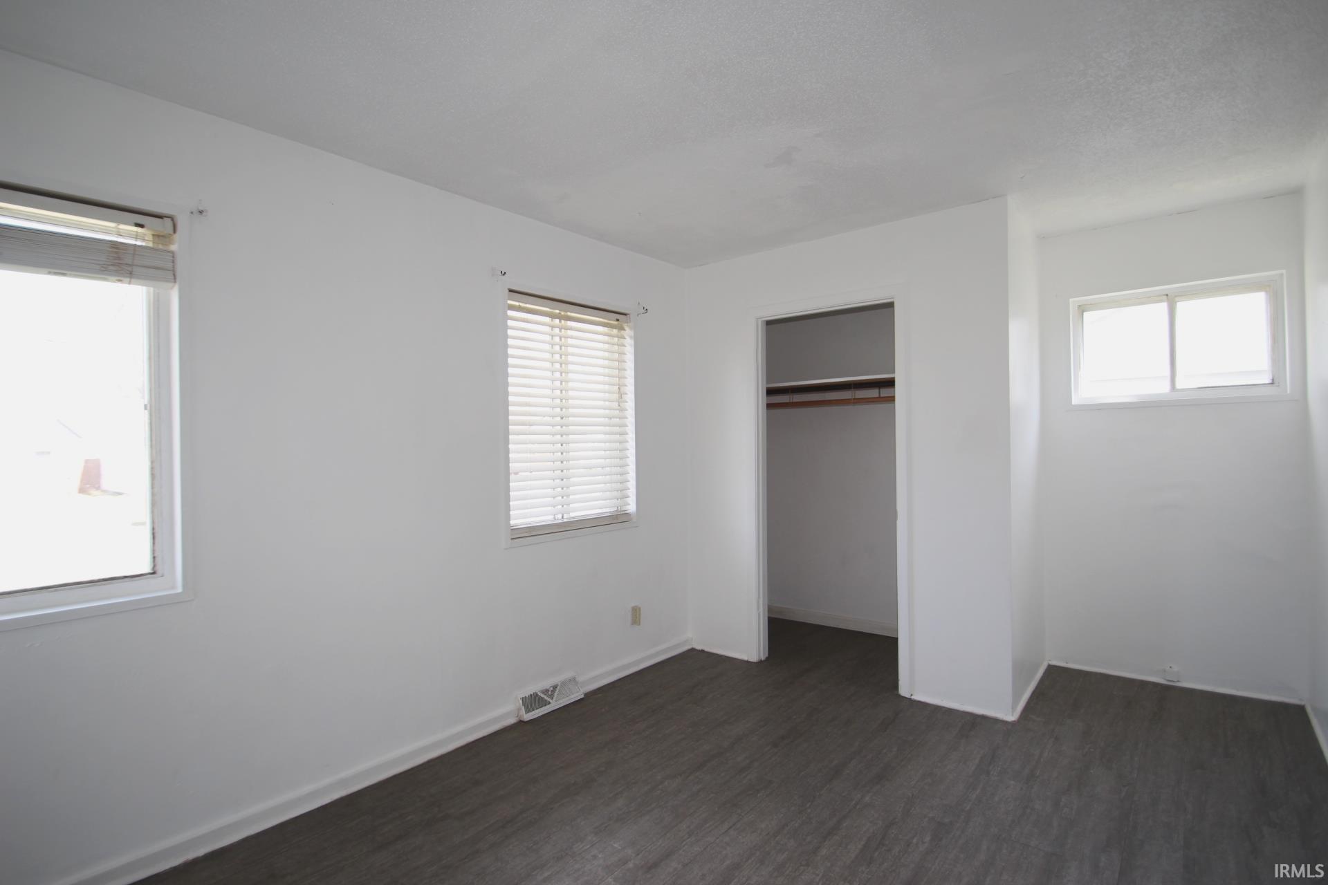 809 Linlawn Drive Wabash, IN 46992 - Photo 16 of 24