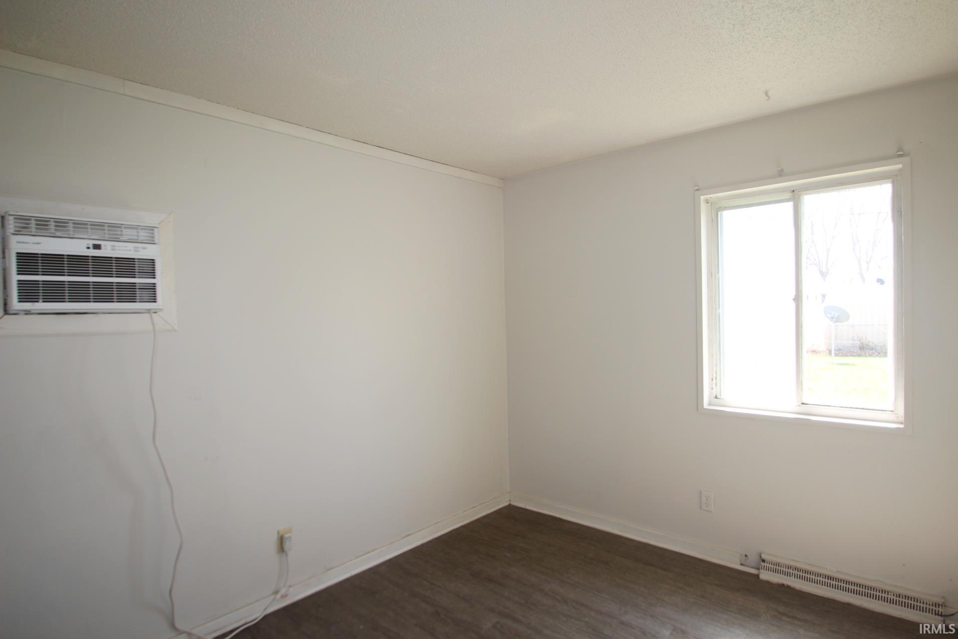 809 Linlawn Drive Wabash, IN 46992 - Photo 20 of 24