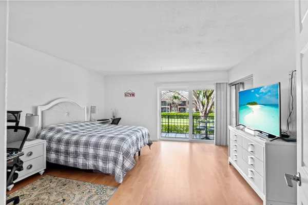 $2,950 | 9050 Northwest 28th Street, Unit 137, Coral Springs, FL 33065