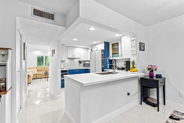 $2,950 | 9050 Northwest 28th Street, Unit 137, Coral Springs, FL 33065