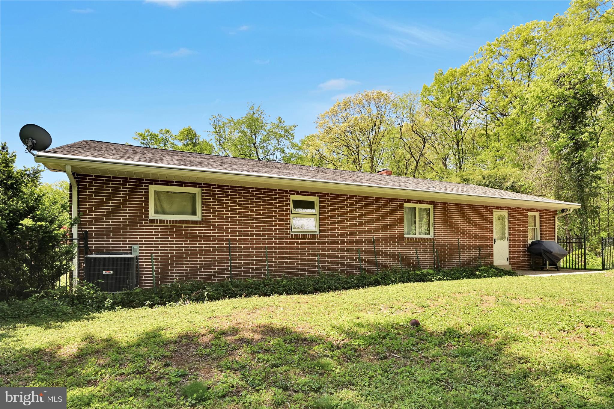 156 Bloody Spring Road Bernville, PA 19506 - Photo 34 of 38 Exterior Back