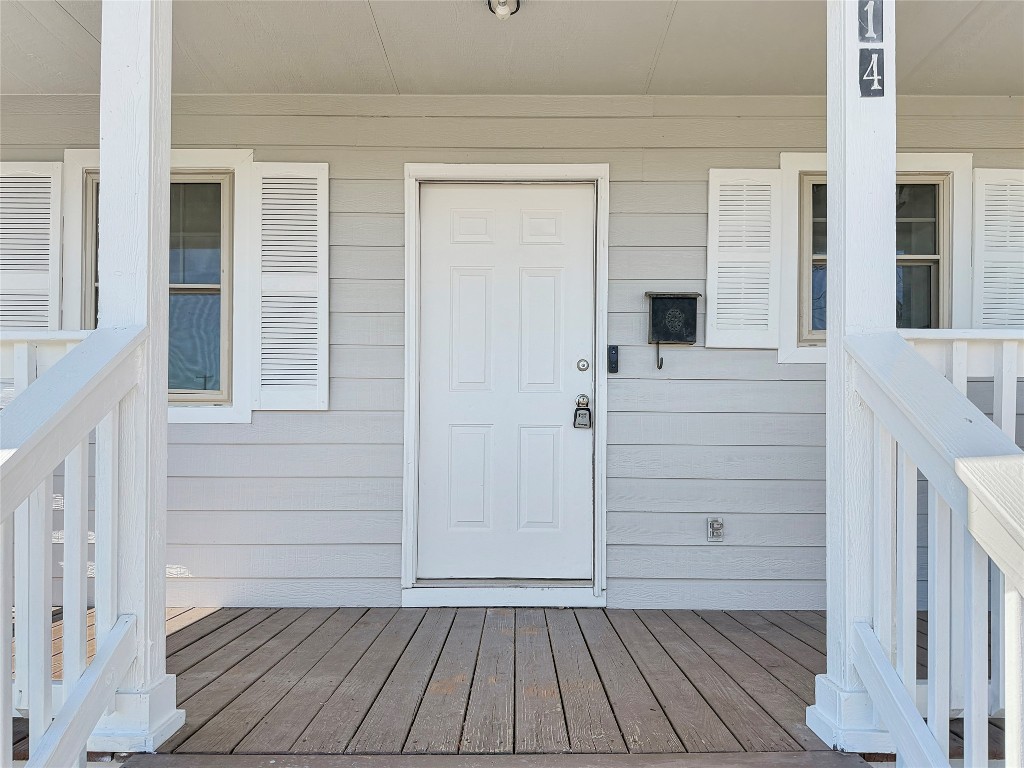 114 8th Street Rosenberg, TX 77471 - Photo 4 of 19 front view of a house with a door