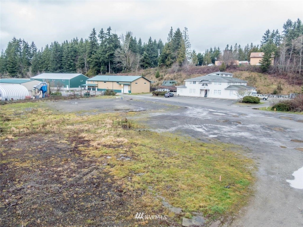 5953 Northeast Minder Road Poulsbo, WA 98370 - Photo 4 of 5 Gallery Image 4