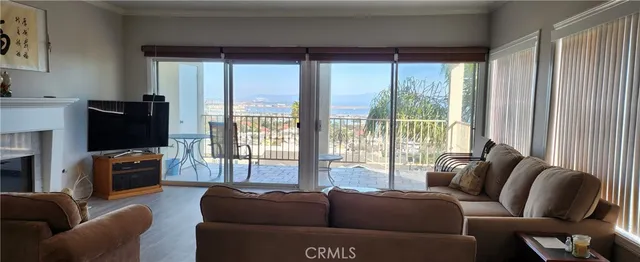 $3,500 | 3138 South Gaffey Street, Unit 10, San Pedro, CA 90731