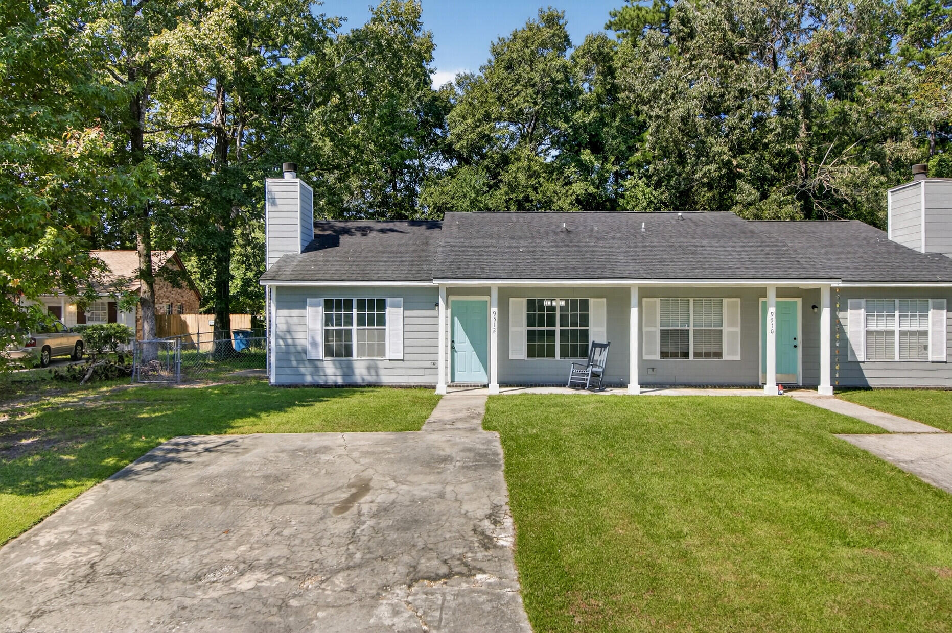 9512 Raven Drive Ladson, SC 29456 - Photo 1 of 28 9512 Raven