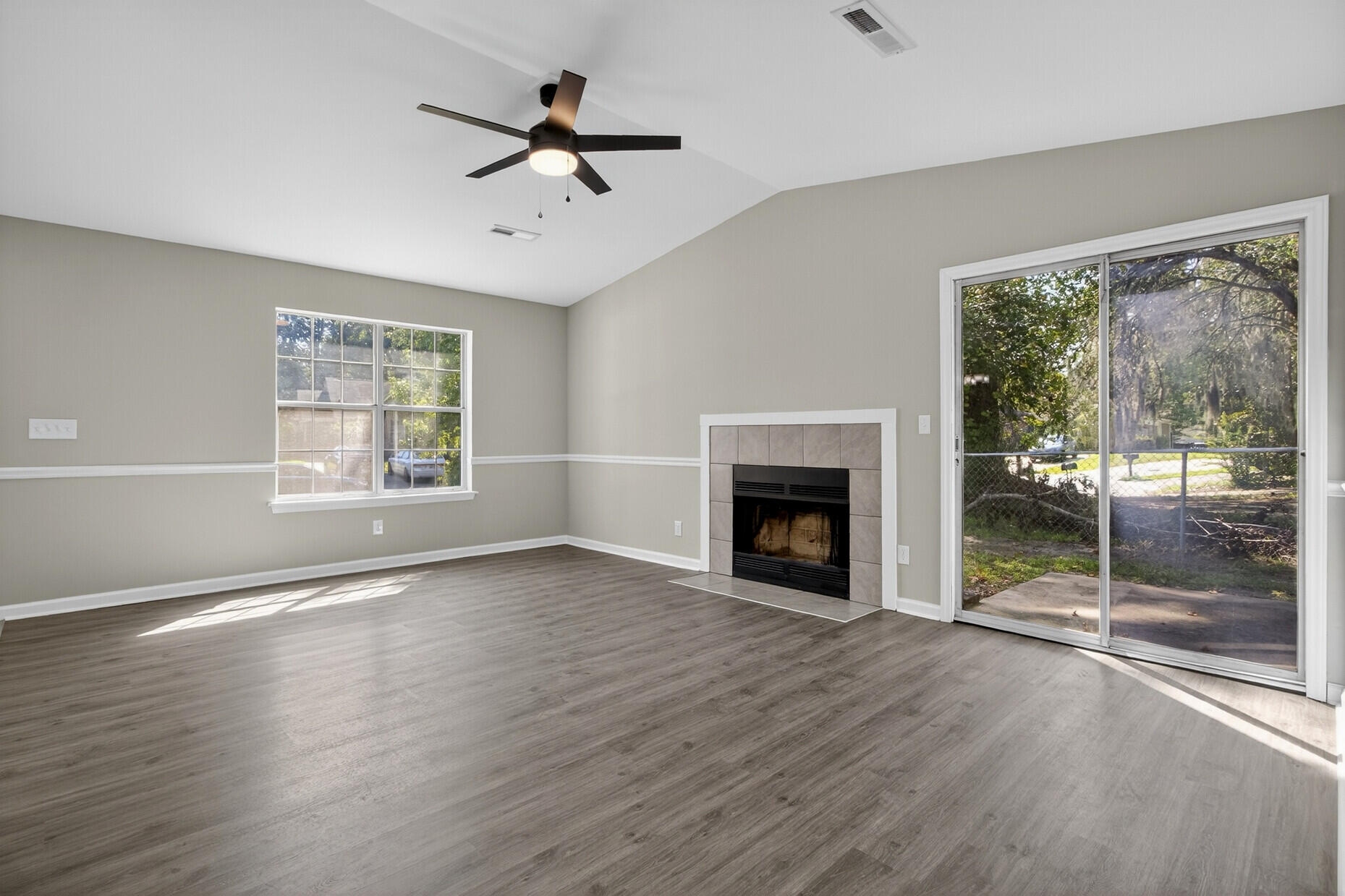 9512 Raven Drive Ladson, SC 29456 - Photo 4 of 28 12___12_mls