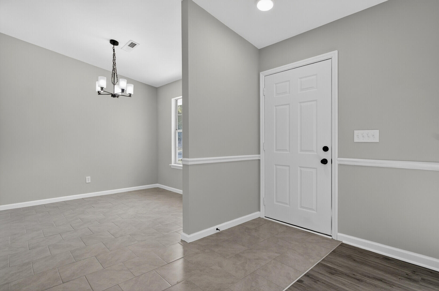 9512 Raven Drive Ladson, SC 29456 - Photo 9 of 28 Entrance