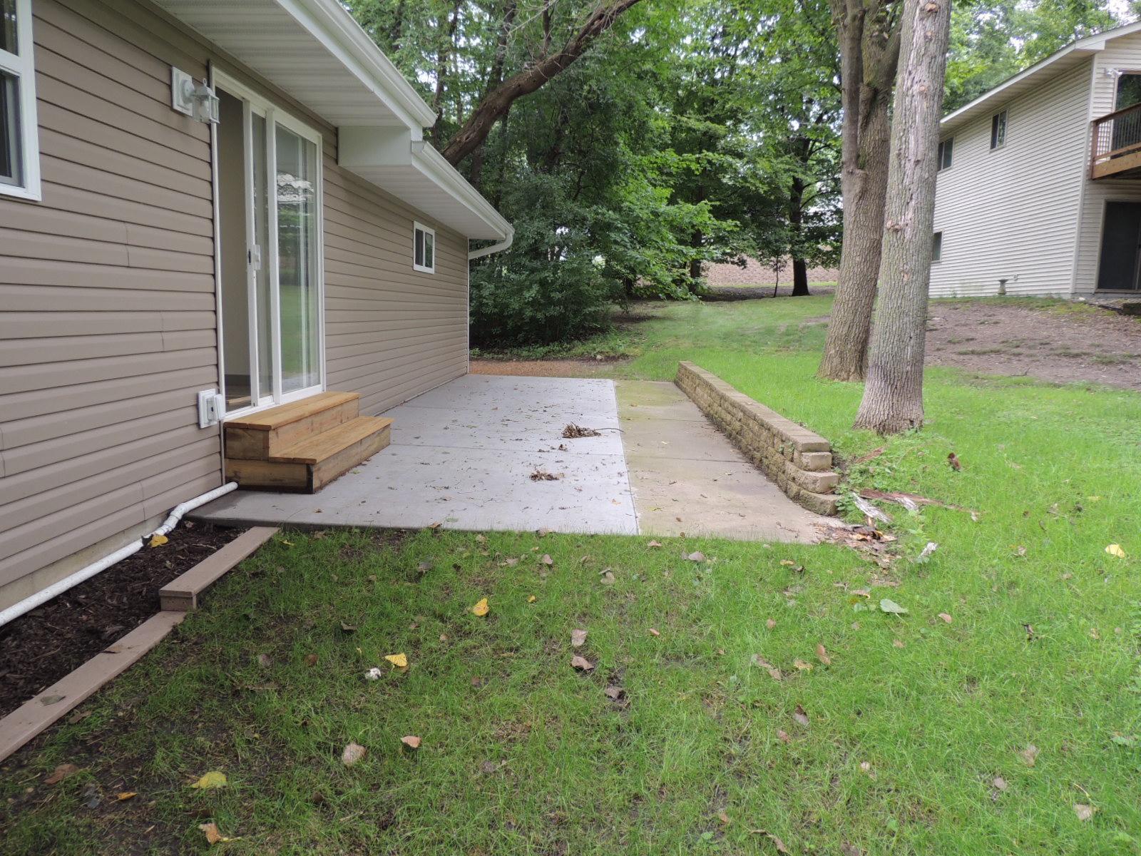 1906 Hawk Trail Buffalo, MN 55313 - Photo 2 of 14