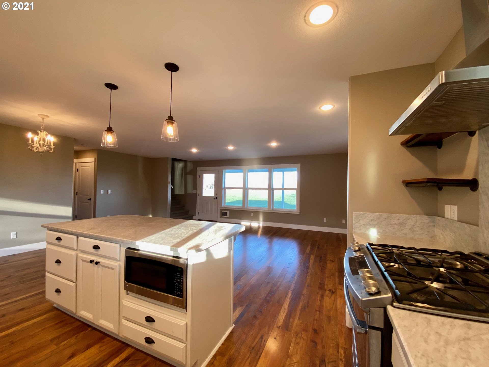 6185 Northwest Springhill Drive Albany, OR 97321 - Photo 17 of 28 Gallery Image 17