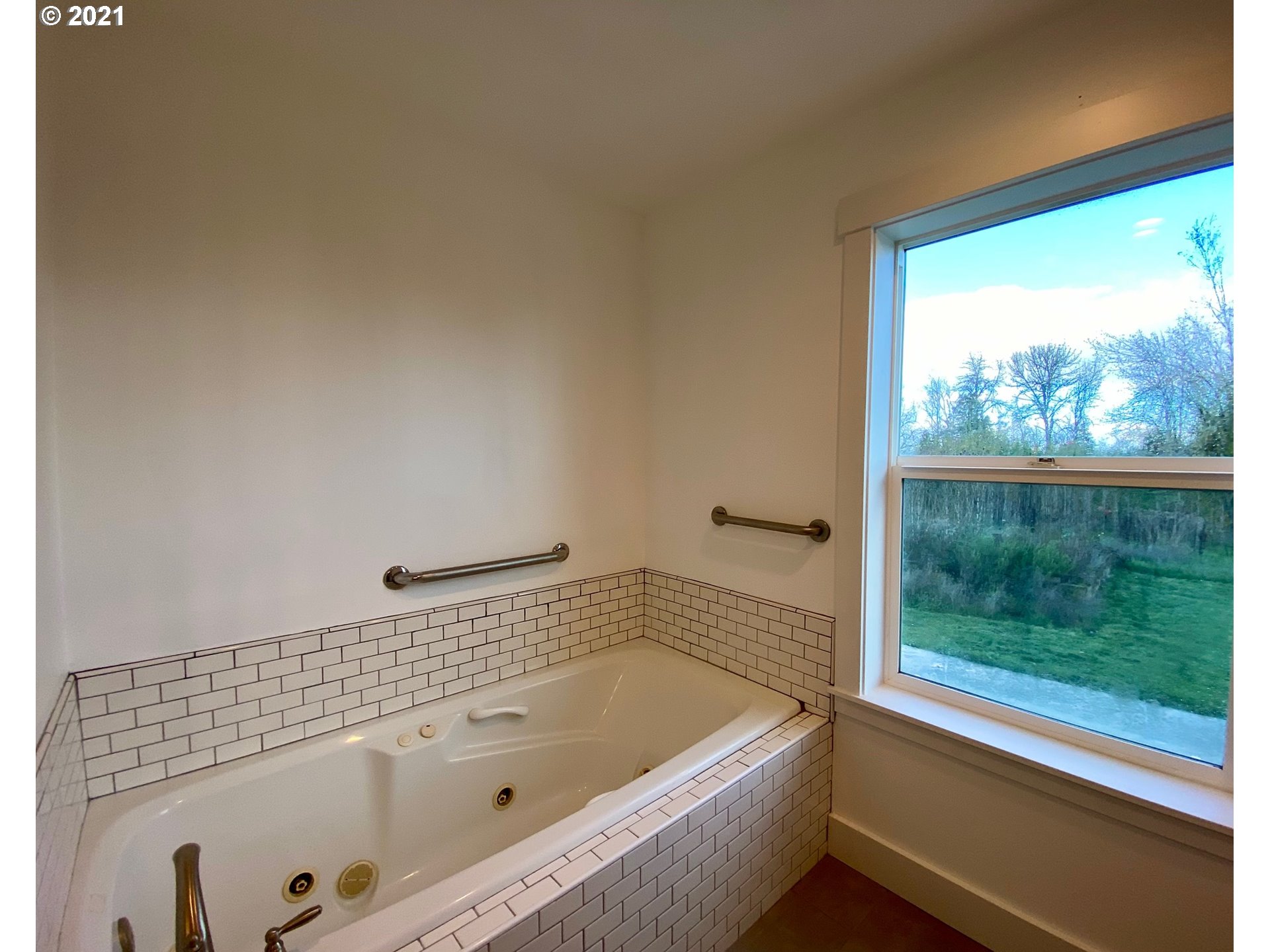 6185 Northwest Springhill Drive Albany, OR 97321 - Photo 24 of 28 Gallery Image 24