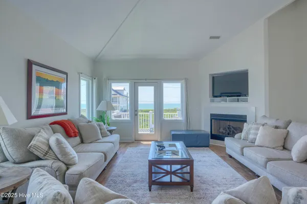 $1,750,000 | 601 New River Inlet Road, North Topsail Beach, NC 28460