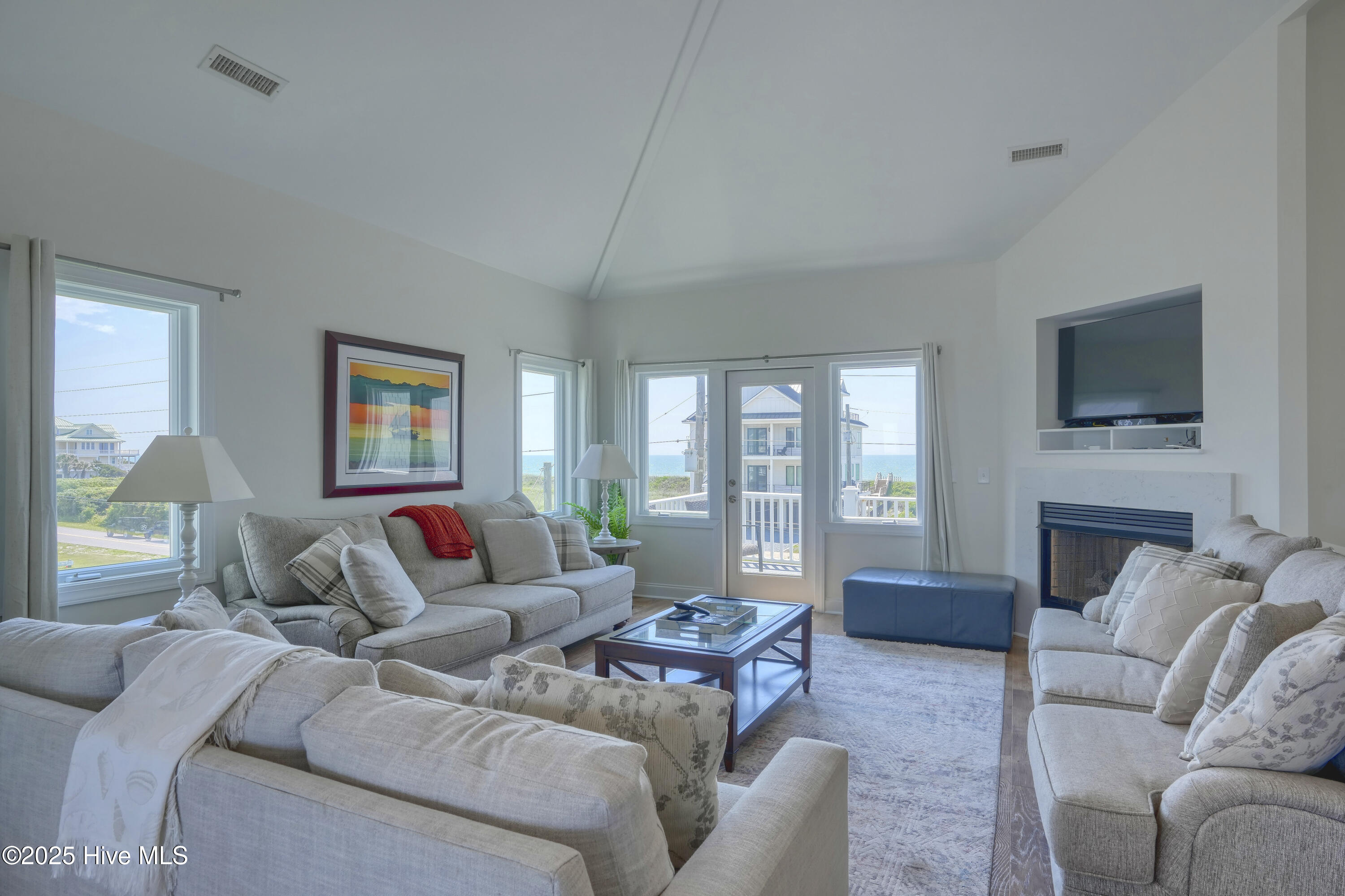 601 New River Inlet Road North Topsail Beach, NC 28460 - Photo 18 of 74 601 New River Inlet Road - Interior - Ed
