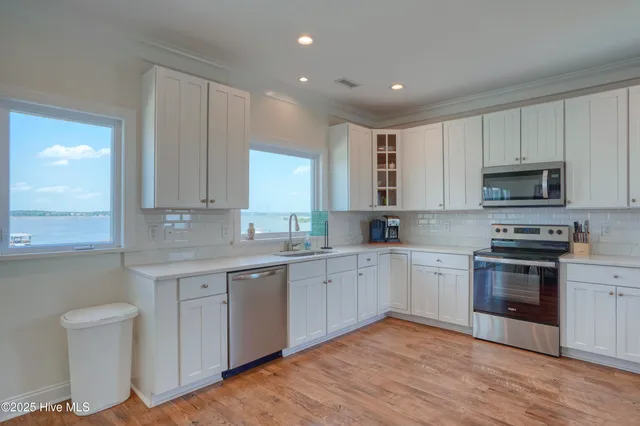 $1,900,000 | 601 New River Inlet Road, North Topsail Beach, NC 28460