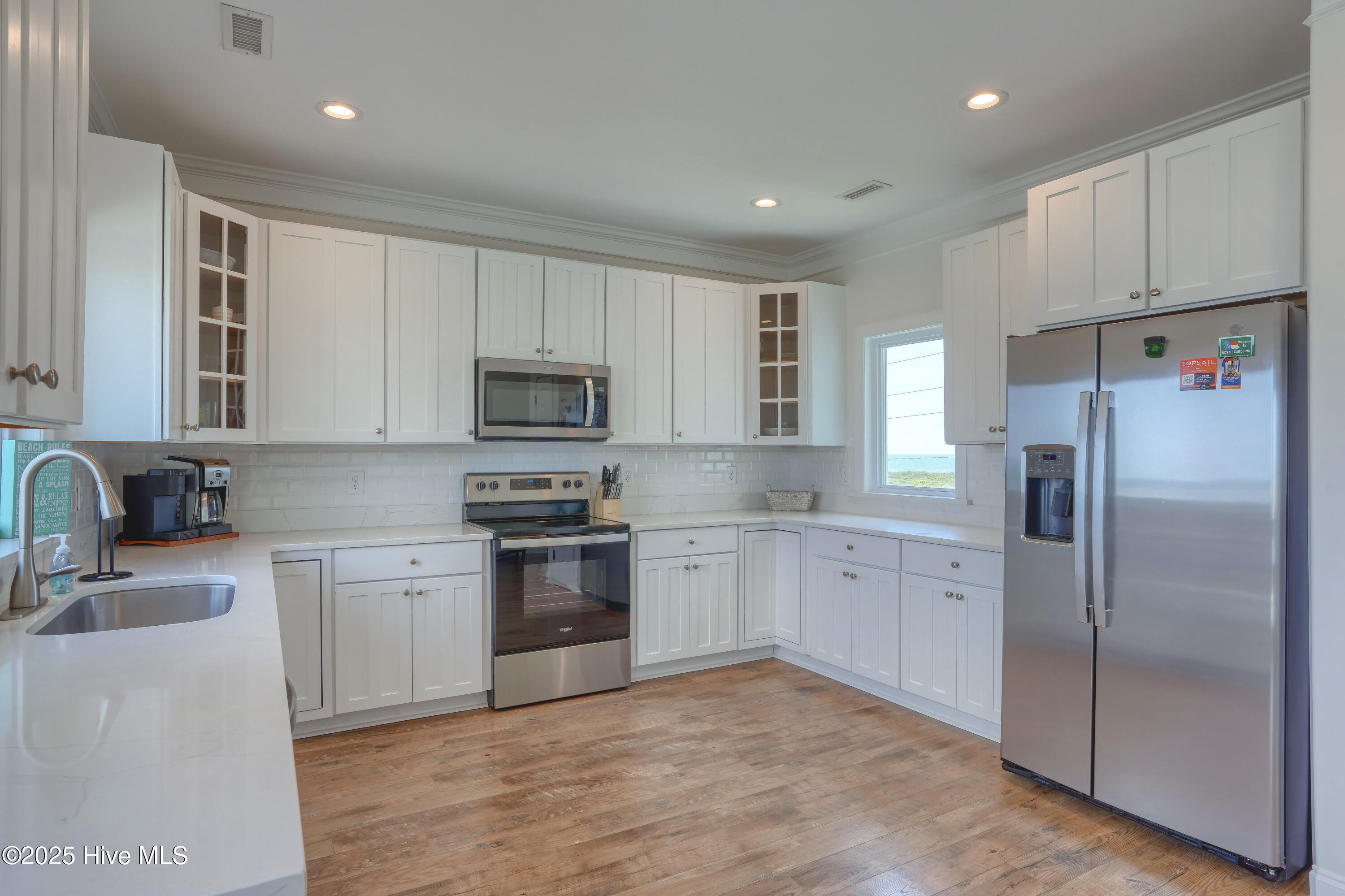 601 New River Inlet Road North Topsail Beach, NC 28460 - Photo 23 of 74 601 New River Inlet Road - Interior - Ed
