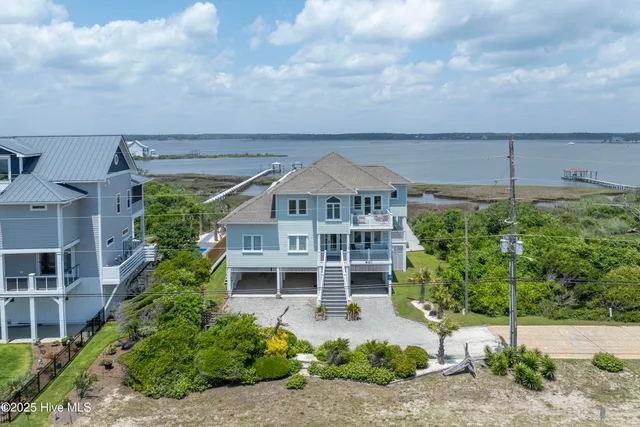 $1,900,000 | 601 New River Inlet Road, North Topsail Beach, NC 28460
