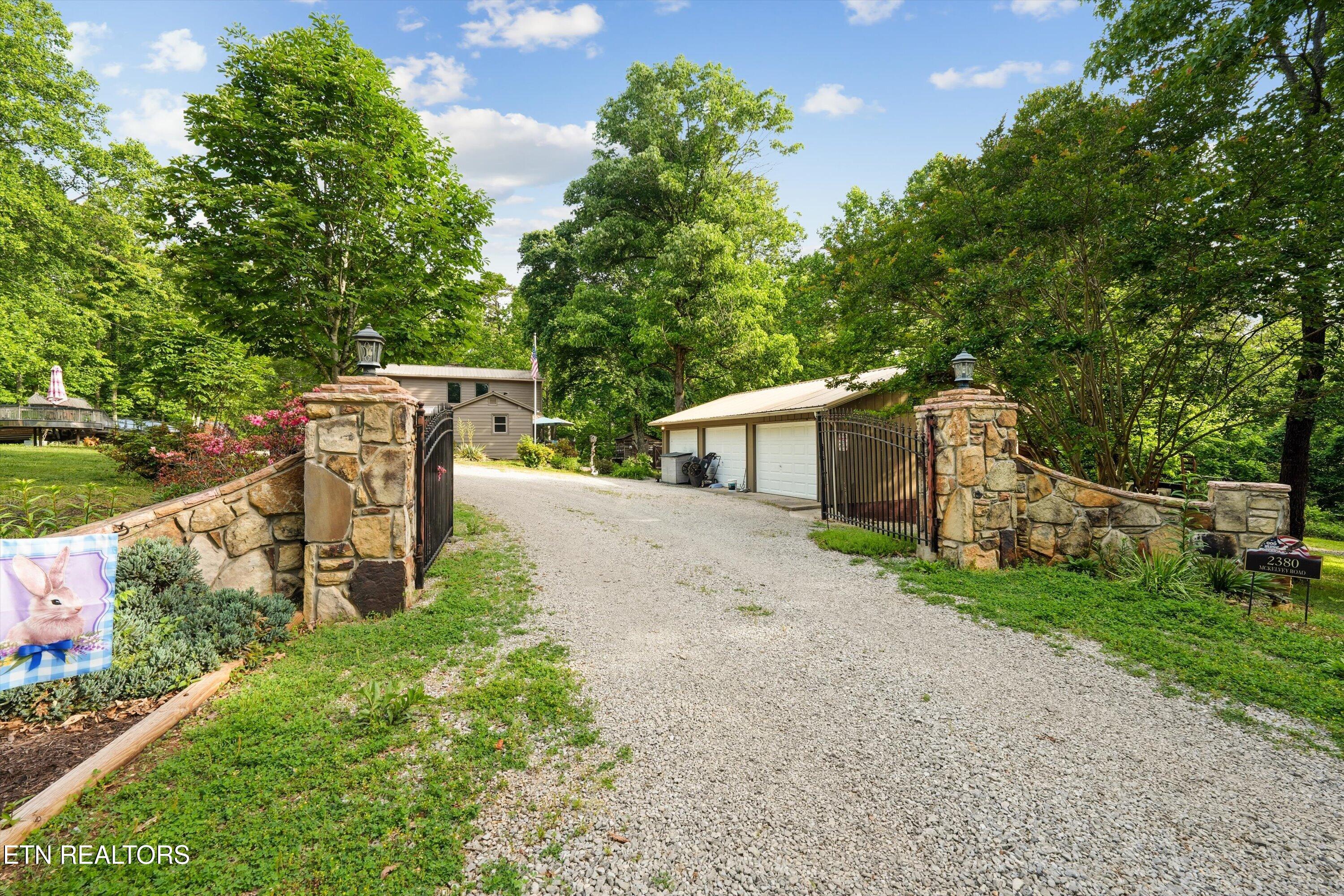 2380 Mc Kelvey Road Greenback, TN 37742 - Photo 3 of 49 03-2380 McKelvey Rd29