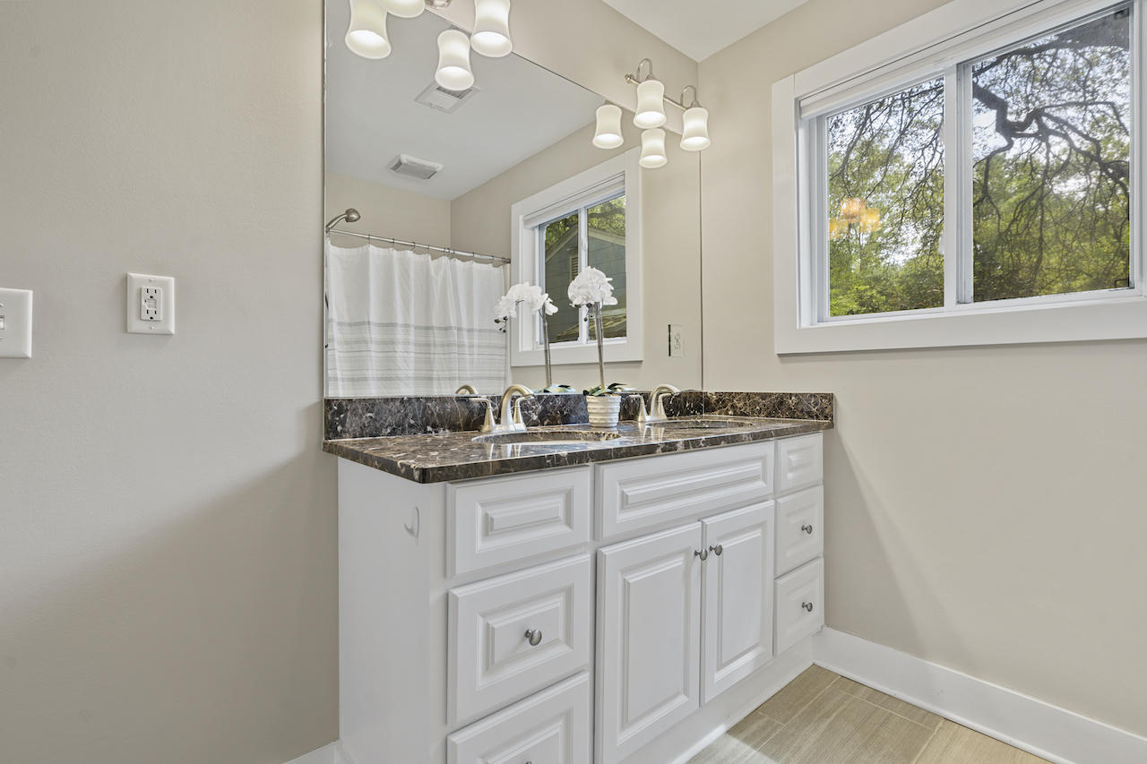 4520 South Rhett Avenue North Charleston, SC 29405 - Photo 12 of 30 SDH05927