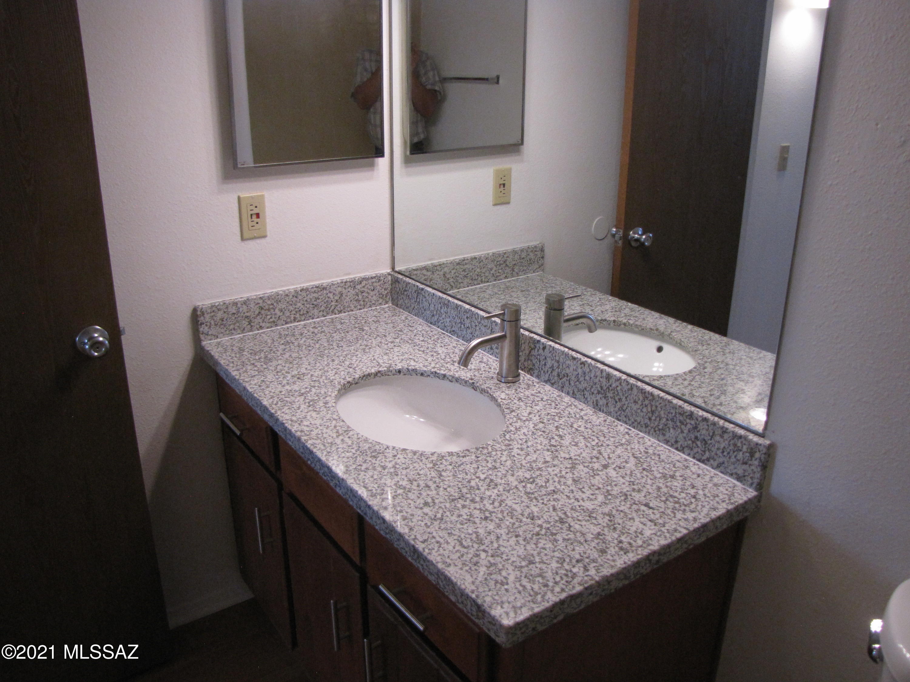 6625 East Golf Links Road, Unit 15 Tucson, AZ 85730 - Photo 10 of 18 IMG_5226