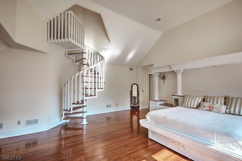 22 Sherwood Farm Road Far Hills, NJ 07931 - Photo 24 of 50