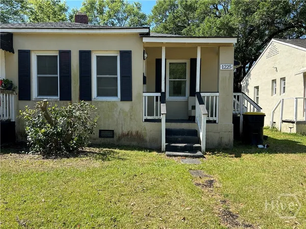 $1,100 | 1225 East 55th Street, Savannah, GA 31404