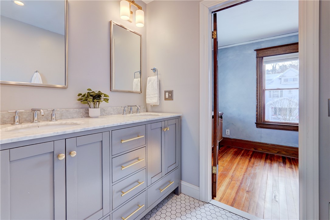 186 Mulberry Street Rochester, NY 14620 - Photo 31 of 50