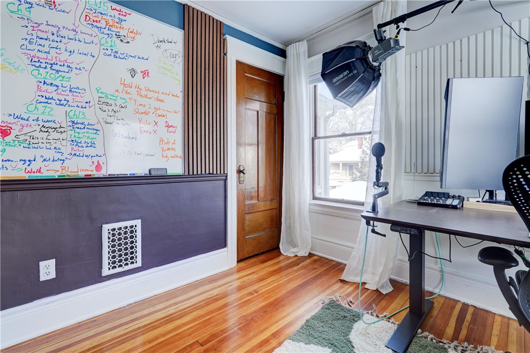 186 Mulberry Street Rochester, NY 14620 - Photo 33 of 50