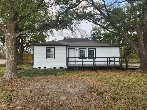$259,000 | 7311 Farm To Market Road 2403, Alvin, TX 77511