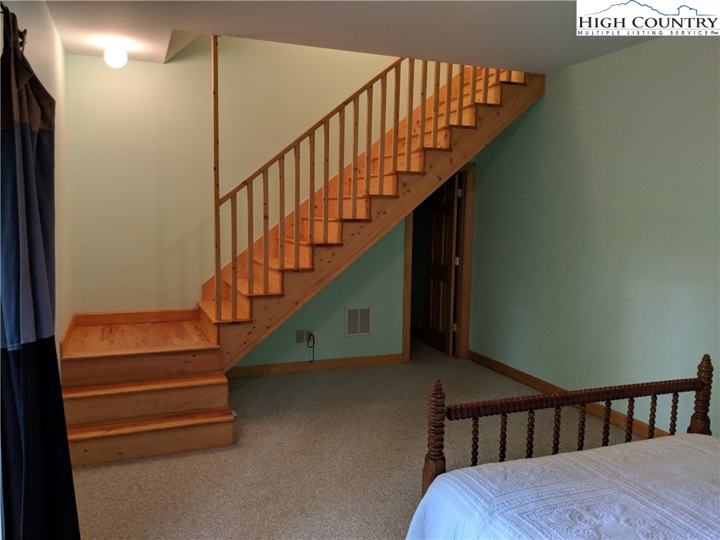 382 Red Maple Lane Boone, NC 28607 - Photo 32 of 33 Gallery Image 32
