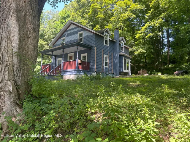 $185,000 | 52 North Center Street, Millerton, NY 12546