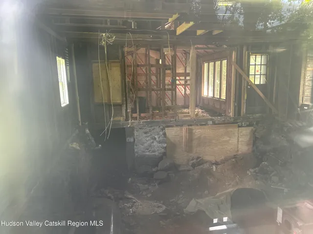 $185,000 | 52 North Center Street, Millerton, NY 12546