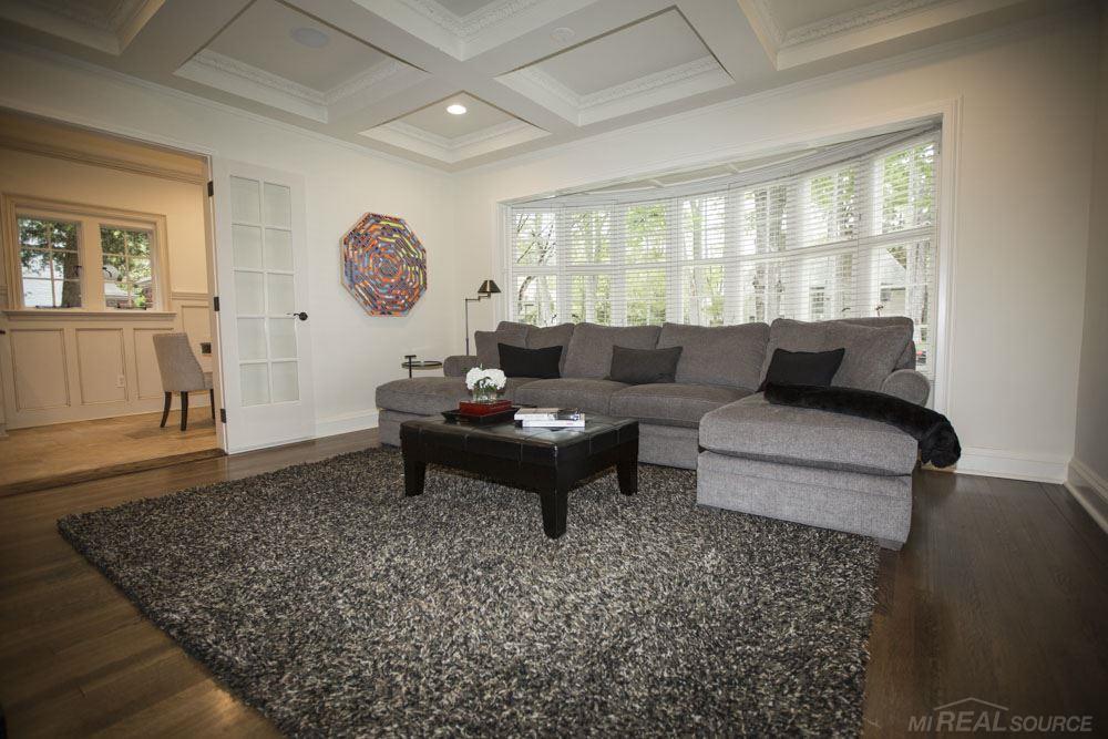 87 Kenwood Road Grosse Pointe, MI 48236 - Photo 16 of 30 31252841-15.JPG