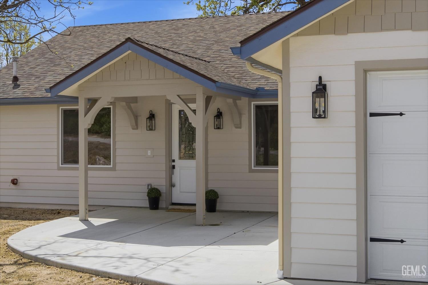 Undisclosed Address Tehachapi, CA 93561 - Photo 12 of 47