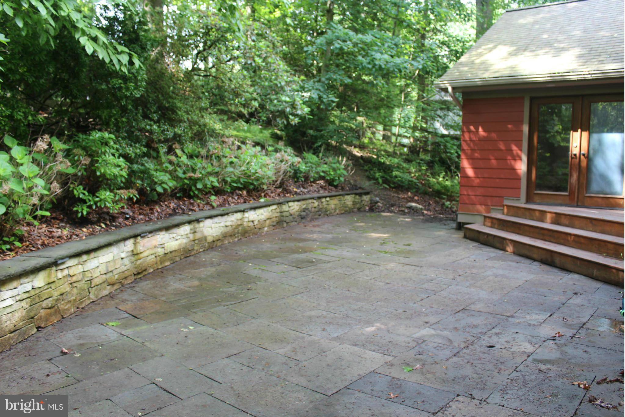 3717 Pleasant Ridge Road Annandale, VA 22003 - Photo 25 of 29 Backyard
